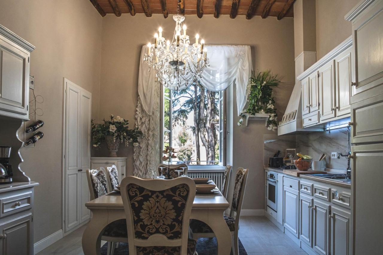 Belvedere Luxury Apartment, View On The Lucca Walls Eksteriør billede