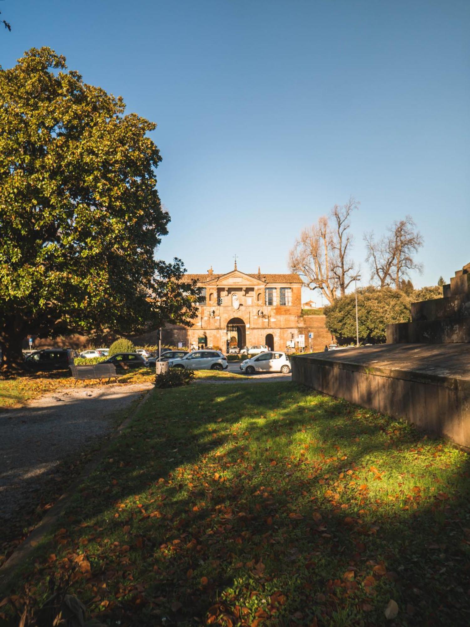 Belvedere Luxury Apartment, View On The Lucca Walls Eksteriør billede